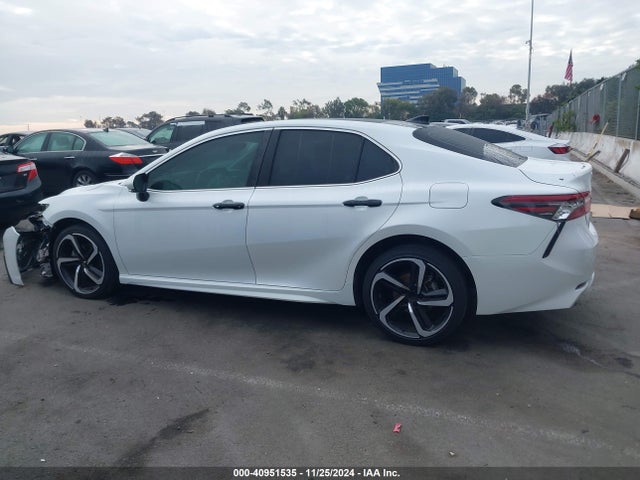Toyota CAMRY XSE 2022 4T1K61AK2NU019531 Image 15