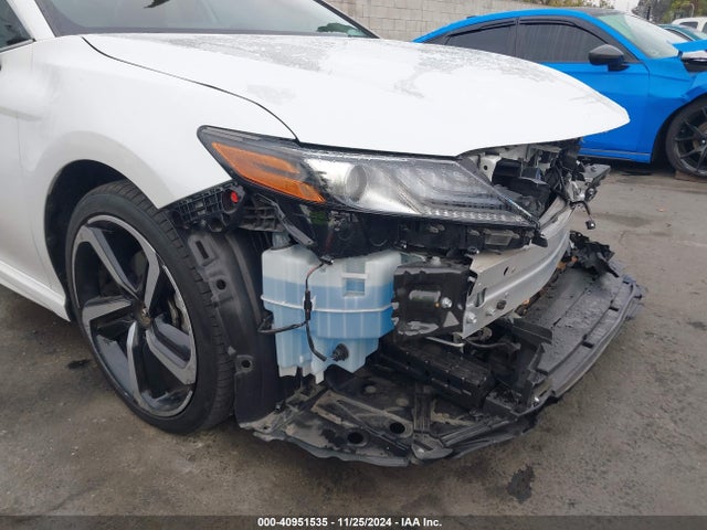 Toyota CAMRY XSE 2022 4T1K61AK2NU019531 Image 18