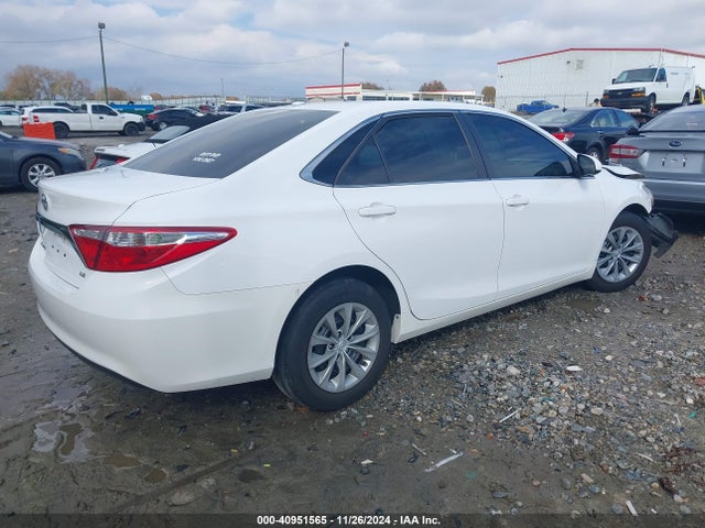 Toyota CAMRY LE 2017 4T1BF1FK0HU338228 Image 4