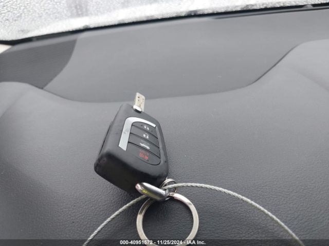 JTDEPMAE0MJ188408 Toyota COROLLA LE