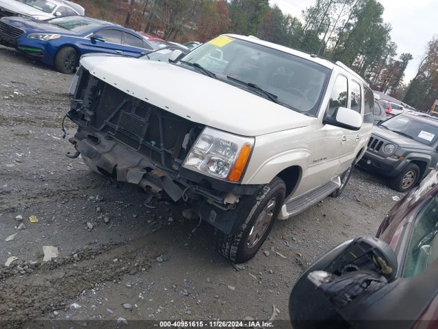2003 CADILLAC ESCALADE ESV 3GYFK66N73G228601 Photo 1