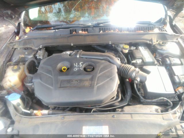 3FA6P0H9XGR333430 Ford FUSION SE