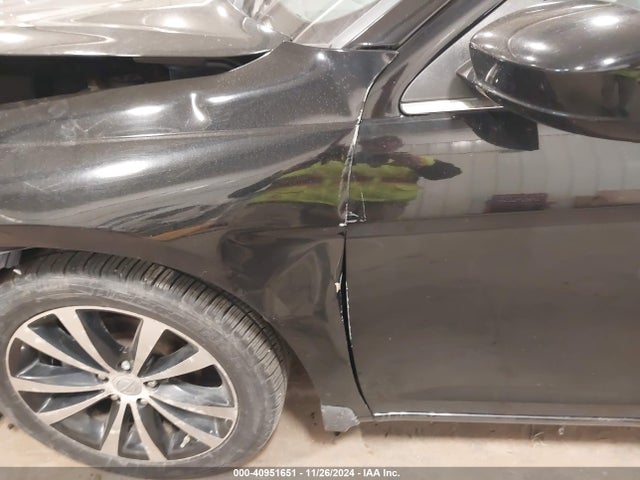 Chrysler 200 Touring 2014 1C3CCBBG7EN120371 Image 12