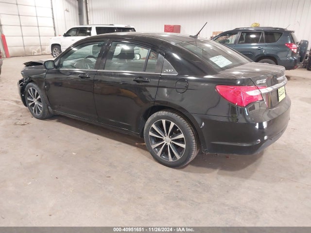Chrysler 200 Touring 2014 1C3CCBBG7EN120371 Image 3