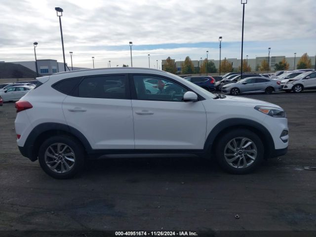 KM8J33A28GU200345 Hyundai Tucson Eco