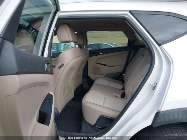 KM8J33A28GU200345 Hyundai Tucson Eco