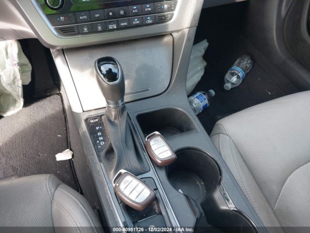 KMHE34L32HA067842 Hyundai Sonata Hybrid Limited