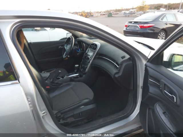 1G11D5SLXFF120593 Chevrolet MALIBU 2LT
