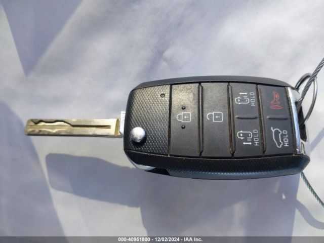 KNDMB5C11L6594029 KIA SEDONA LX
