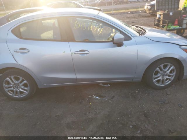 3MYDLBYV3JY313265 Toyota YARIS IA