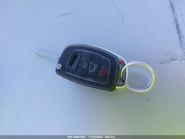 5NPE24AF9FH033424 Hyundai SONATA SE