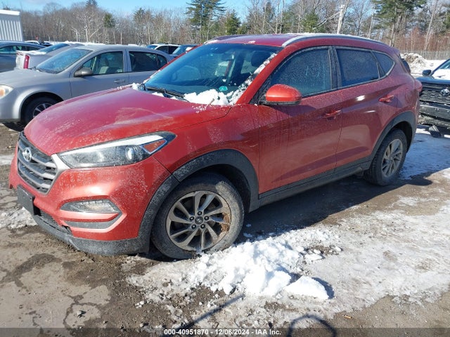 KM8J3CA46GU160512 Hyundai TUCSON SE