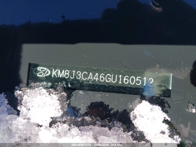 KM8J3CA46GU160512 Hyundai TUCSON SE