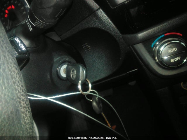 Toyota COROLLA LE 2014 2T1BURHE6EC133909 Image 11