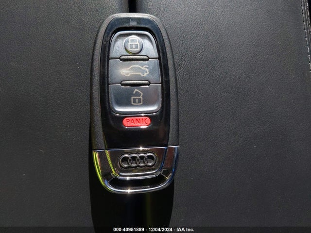 Audi S8 4.0t 2014 WAUD2AFD9EN003014 Image 11