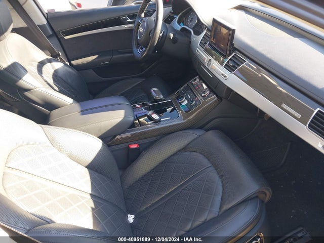 Audi S8 4.0t 2014 WAUD2AFD9EN003014 Image 5