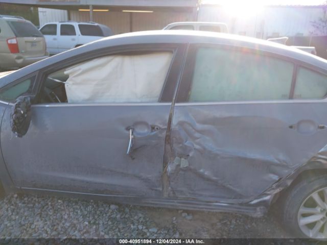 3KPFL4A72HE121863 KIA FORTE S