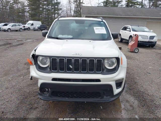 ZACNJBAB1KPK49397 Jeep Renegade Sport 4x4