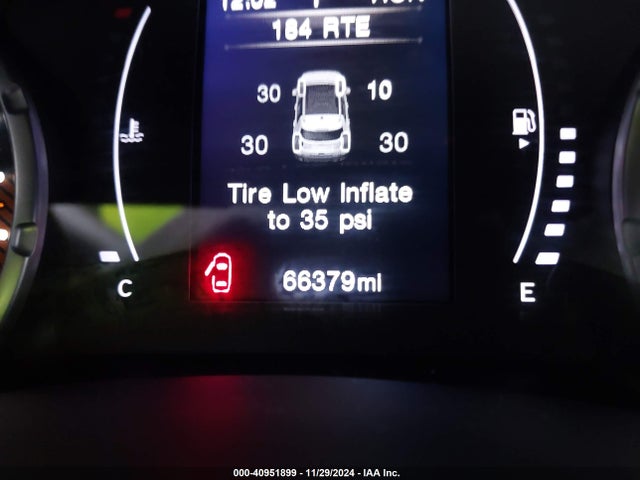 ZACNJBAB1KPK49397 Jeep Renegade Sport 4x4