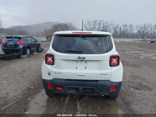 ZACNJBAB1KPK49397 Jeep Renegade Sport 4x4