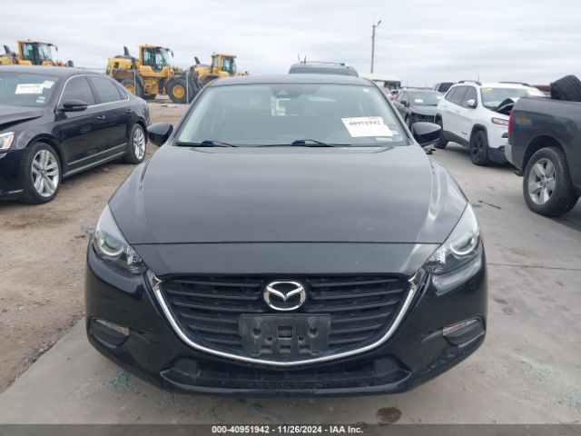 3MZBN1L33JM267702 Mazda Mazda3 Touring