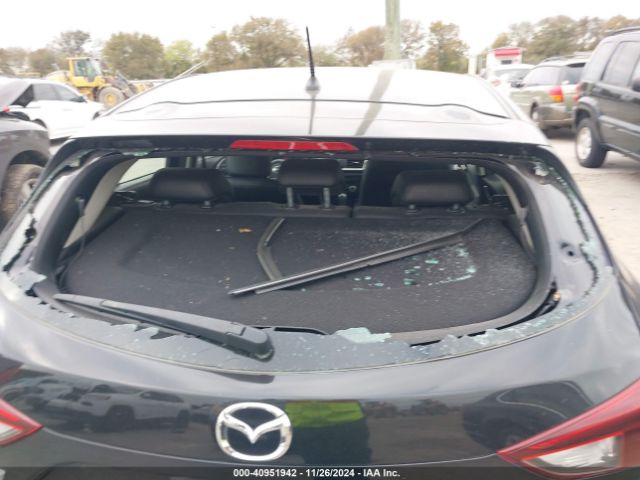 3MZBN1L33JM267702 Mazda Mazda3 Touring