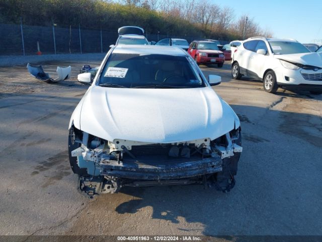 19UUB1F53GA004067 Acura TLX TECH