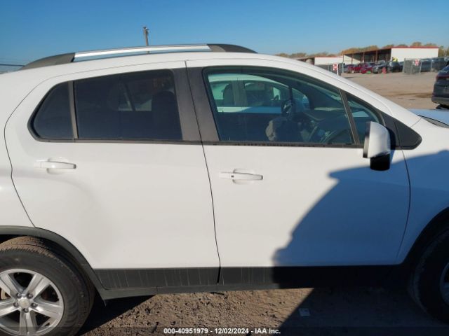 KL7CJPSM3NB535383 Chevrolet Trax Awd Lt