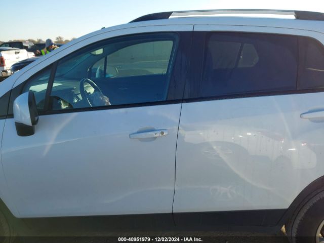 KL7CJPSM3NB535383 Chevrolet Trax Awd Lt