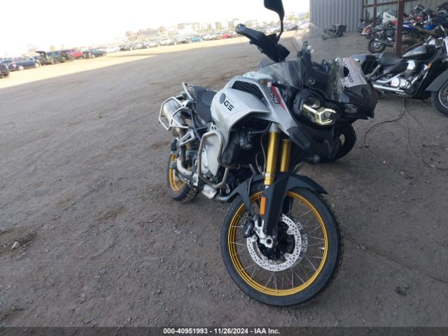 2019 BMW F 850 WB10K0304KZ800219