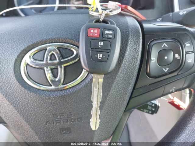 4T1BF1FKXHU678387 Toyota CAMRY LE