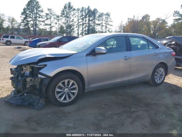 4T1BF1FKXHU678387 Toyota CAMRY LE