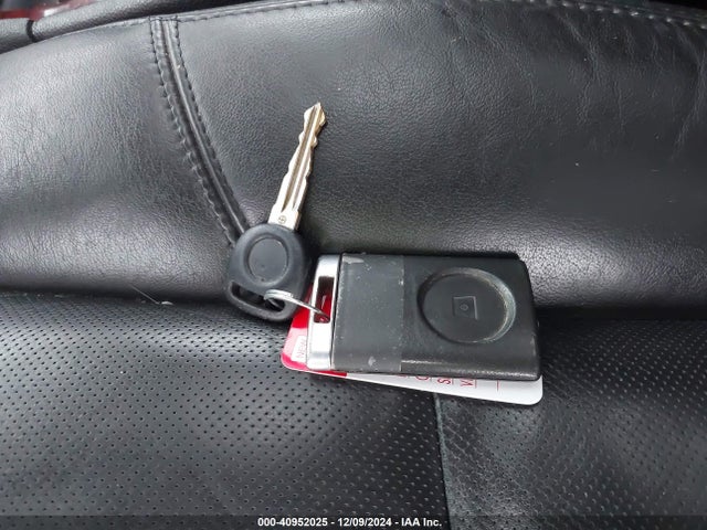 2010 CADILLAC ESCALADE 1GYUKBEF6AR169337 Photo 10