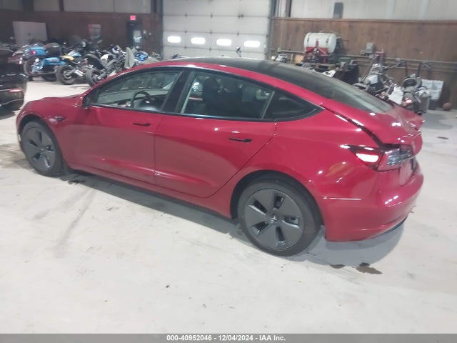 2023 TESLA MODEL 3 5YJ3E1EA3PF708888 Photo 2