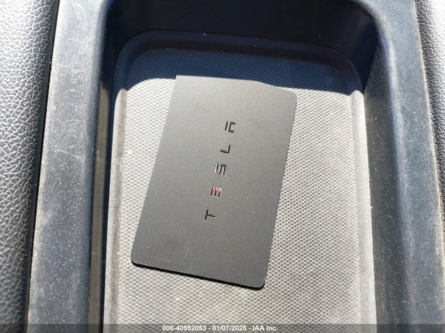 2018 TESLA MODEL 3 5YJ3E1EB9JF086121 Photo 10