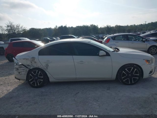YV126MFL6H2425541 Volvo S60 T5 Dynamic