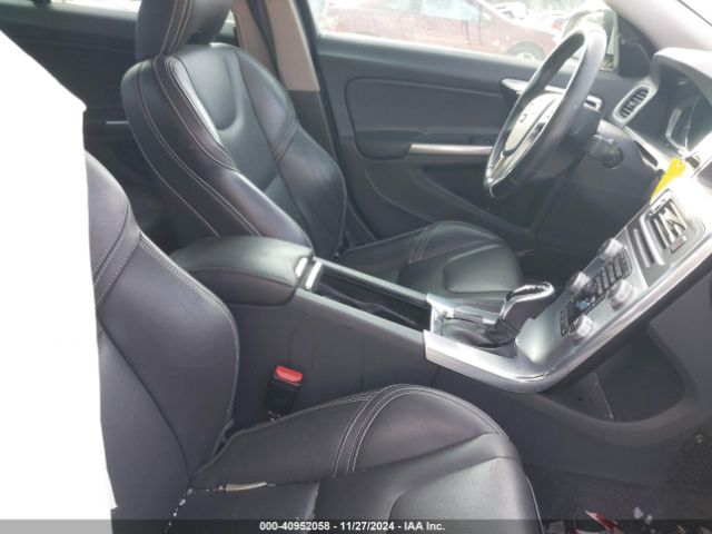 YV126MFL6H2425541 Volvo S60 T5 Dynamic