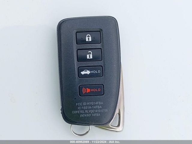 JTHC81D22J5029736 Lexus IS 300