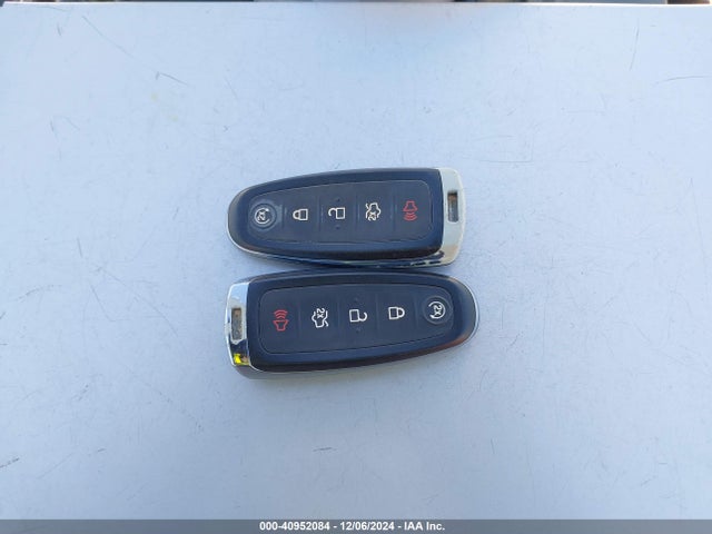 1FMCU9JX3GUC38845 Ford Escape Titanium