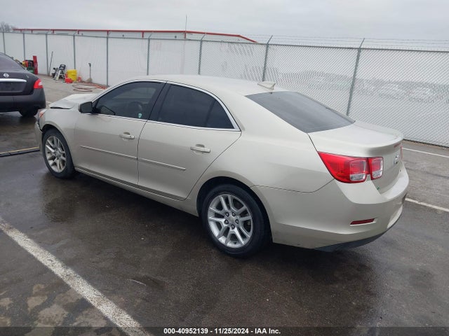 Chevrolet MALIBU 1LT 2015 1G11C5SL1FF239748 Image 3