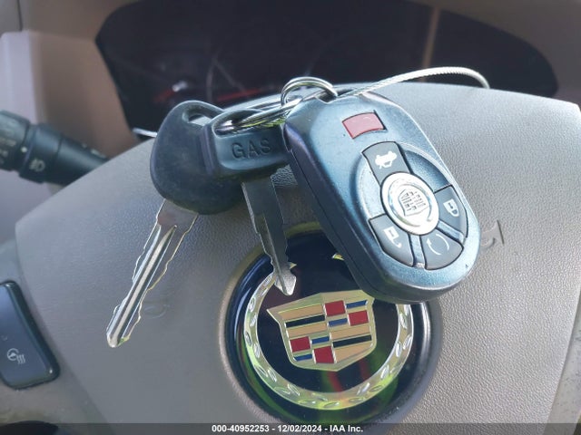 2005 CADILLAC STS 1G6DC67AX50222534 Photo 10