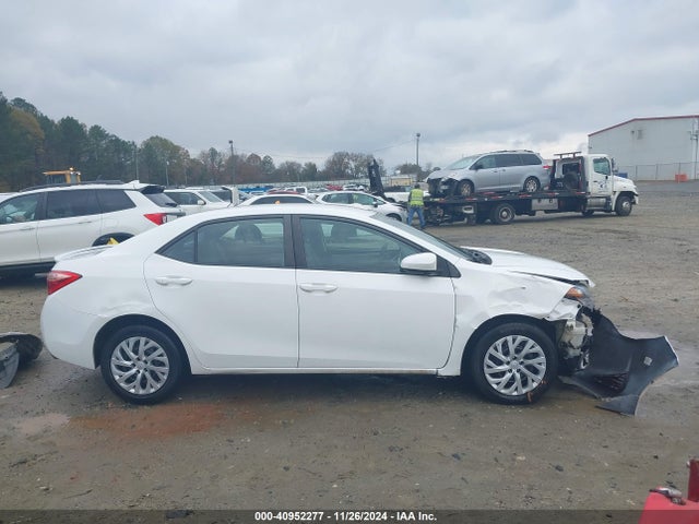 Toyota COROLLA LE 2019 5YFBURHE9KP914998 Image 13