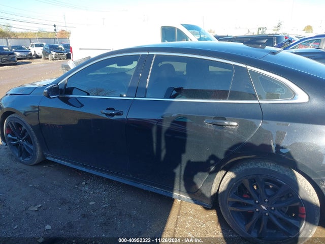 Chevrolet MALIBU LT 2018 1G1ZD5ST4JF131990 Image 14