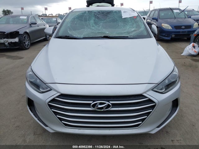 Hyundai ELANTRA SE 2018 5NPD74LF2JH344776 Image 12