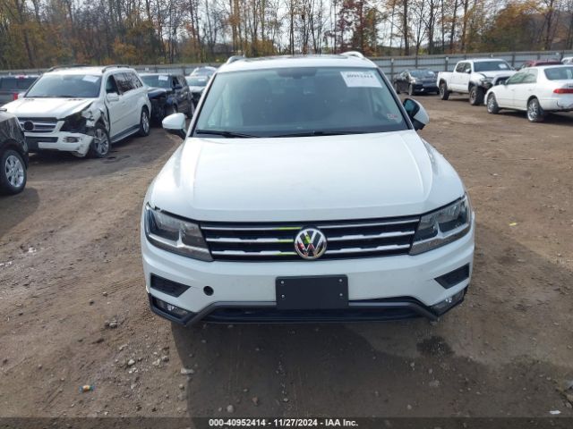 3VV2B7AX8JM026126 Volkswagen Tiguan 2.0t Se/2.0t Sel