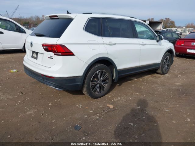 3VV2B7AX8JM026126 Volkswagen Tiguan 2.0t Se/2.0t Sel