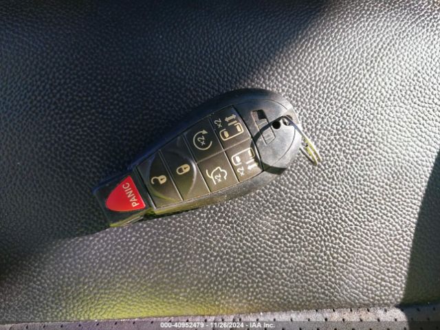 2C4RDGCG3KR797768 Dodge Grand Caravan Sxt