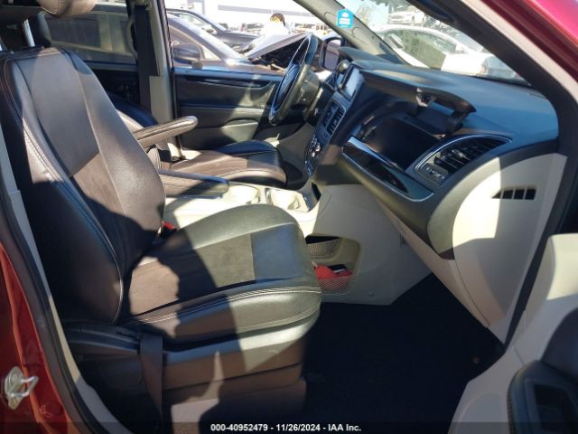 2C4RDGCG3KR797768 Dodge Grand Caravan Sxt