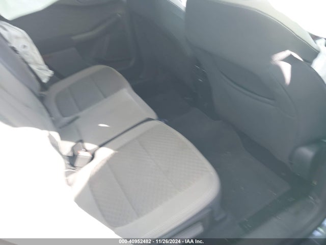 1FMCU9G63LUA52750 Ford ESCAPE SE