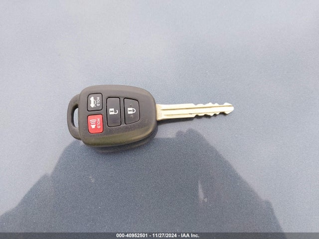 Toyota Corolla S Plus 2016 2T1BURHE3GC581690 Image 11